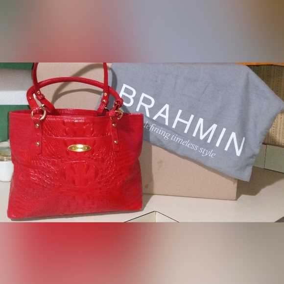 Handbag - Picture 1 of 1